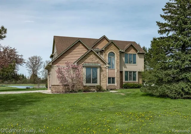 Homes for sale in Columbus, MI | 7978 Frith Rd, Columbus, MI 48063 | MLS# 60990103
