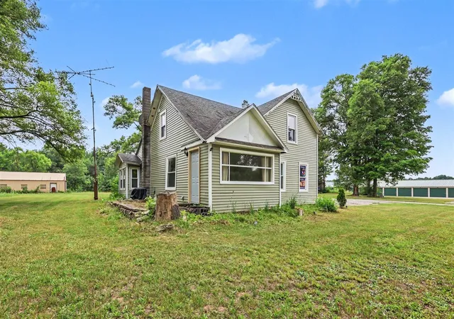 Homes for sale in Howard City, MI | 20449 W Howard City Edmore, Howard City, MI 49329 | MLS# 70543595