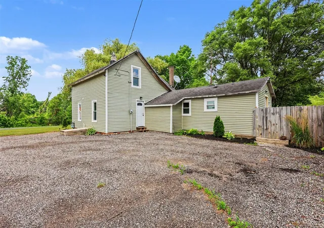 Homes for sale in Howard City, MI | 20449 W Howard City-Edmore, Howard City, MI 49329 | MLS# 70543595