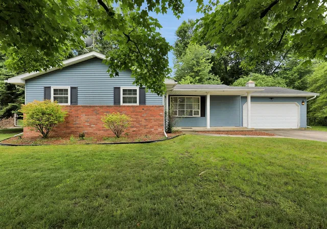 Photo 1 of Sale Pending at 7701 Laurie Ln, Saginaw, MI 48609 | MLS# 70542380 | Listing updated on 2026-08-31