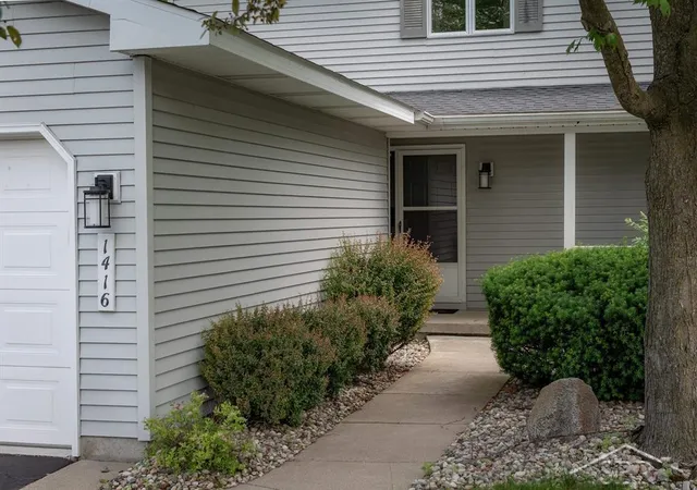 2nd image of 1416 Pheasant Ridge Dr, Midland, MI 48640 | MLS# 50212761