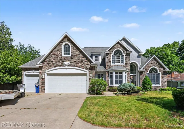 2nd image of 5118 S Shore Dr, Whitehall, MI 49461 | MLS# 60999222