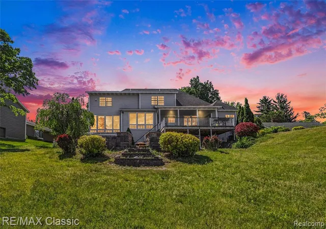 3rd image of 5118 S Shore Dr, Whitehall, MI 49461 | MLS# 60999222