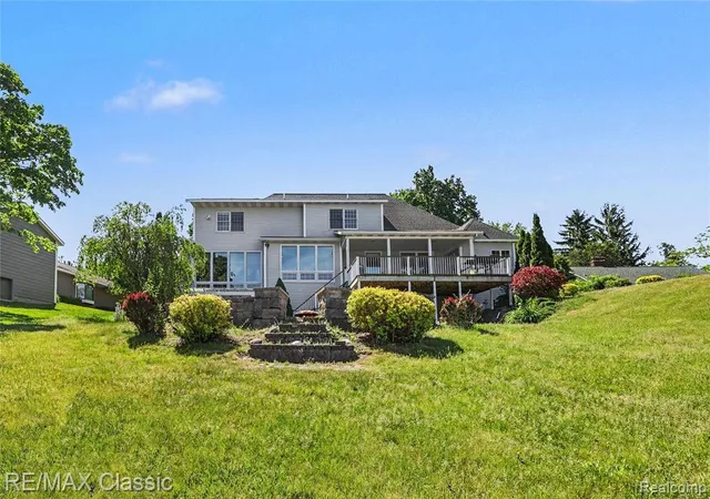 4th image of 5118 S Shore Dr, Whitehall, MI 49461 | MLS# 60999222