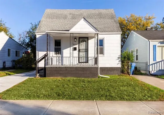 Photo 1 of Single family home for sale at 8269 Westminster Ave, Warren, MI 48089 | MLS# 60989726 | Listing updated on 2026-07-07