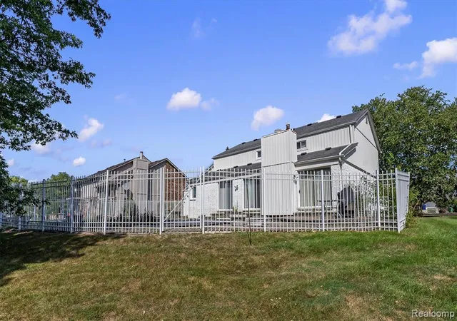 Photo 39 of Single family home for sale at 5474 Maple Leaf Ct, West Bloomfield, MI 48322 3339 | MLS# 61023667 | Listing updated on 2026-09-02