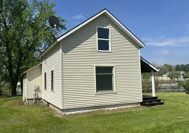 Homes for sale in Hillsdale, MI | 154 W Saint Joe St, Hillsdale, MI 49242 | MLS# 70532866