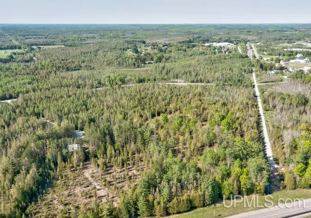 Homes for sale in Hermansville, MI | 307 A Off Us 2 Hwy, Hermansville, MI 49847 | MLS# 50209342