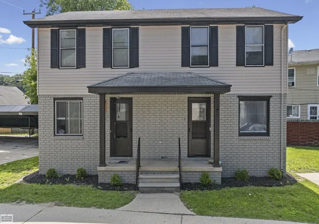 2nd image of 1600 Holland Ave, Port Huron, MI 48060 | MLS# 50214851