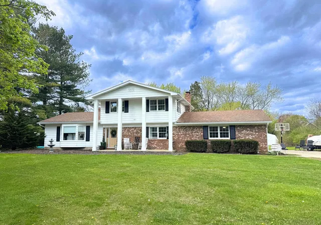 Homes for sale in Clio, MI | 4074 Libbie Dr, Clio, MI 48420 | MLS# 50206107