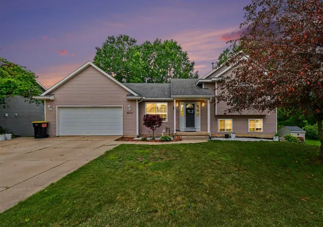 Photo 1 of Single family home for sale at 6633 Rye Grass Ct, Grand Rapids, MI 49508 | MLS# 70543834 | Listing updated on 2026-07-20