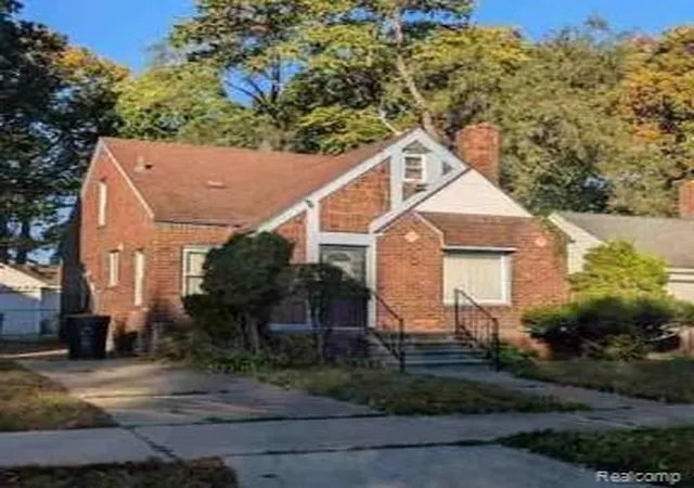 Homes for sale in Detroit, MI | 16551 Pinehurst St, Detroit, MI 48221 | MLS# 60958382