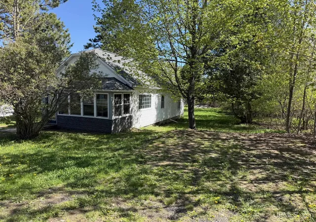 Homes for sale in Crystal Falls, MI | 107 Fourth St, Crystal Falls, MI 49935 | MLS# 50209804
