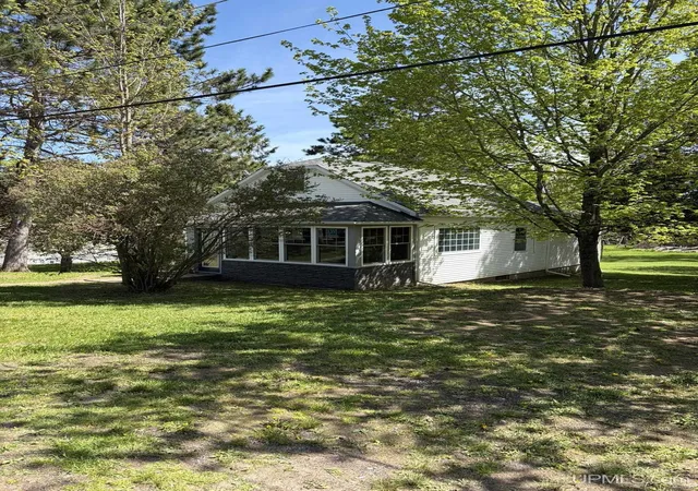 Homes for sale in Crystal Falls, MI | 107 Fourth St, Crystal Falls, MI 49935 | MLS# 50209804