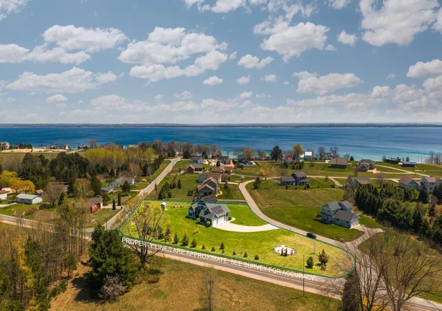 Homes for sale in Traverse City, MI | 3833 Smokey Cove Dr, Traverse City, MI 49686 | MLS# 80068154