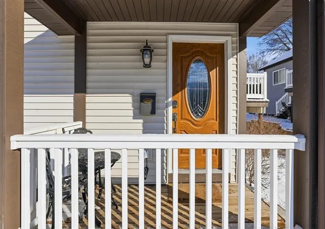 Homes for sale in Grand Rapids, MI | 317 Quimby St, Grand Rapids, MI 49505 | MLS# 70517630