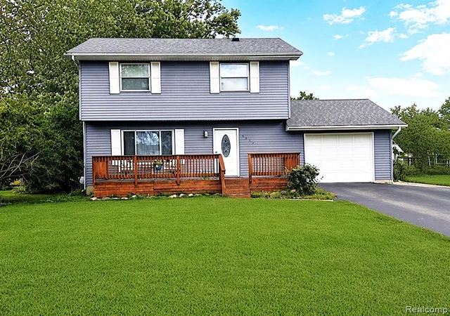 Photo 1 of Single family home for sale at 5471 Ole Banner Trl, Grand Blanc, MI 48439 7641 | MLS# 61024669 | Listing updated on 2026-09-06