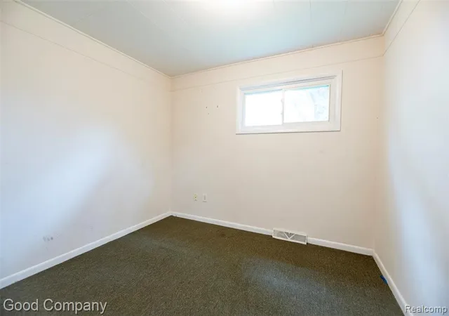 Photo 3 of Sale Pending at 3685 Cone Ave, Rochester Hills, MI 48309 4371 | MLS# 61024497 | Listing updated on 2026-09-05
