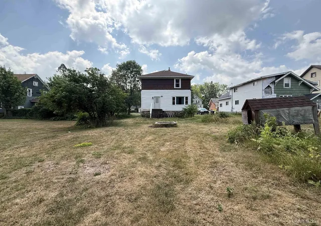 Photo 2 of Single family home for sale at 732 Pabst St, Ironwood, MI 49938 | MLS# 50215402 | Listing updated on 2026-09-25