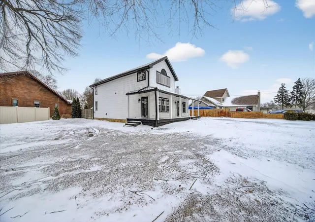 Homes for sale in Michigan Center, MI | 210 W Grove Ave, Michigan Center, MI 49254 | MLS# 70514237