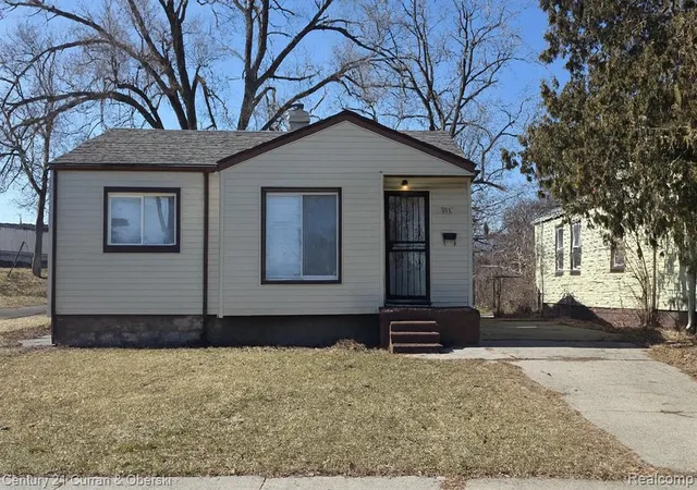 Homes for sale in Detroit, MI | 9331 Marlowe St, Detroit, MI 48228 | MLS# 60973240
