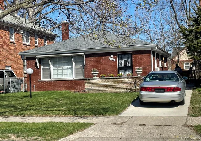 2nd image of 17180 Mendota St, Detroit, MI 48221 | MLS# 60984381
