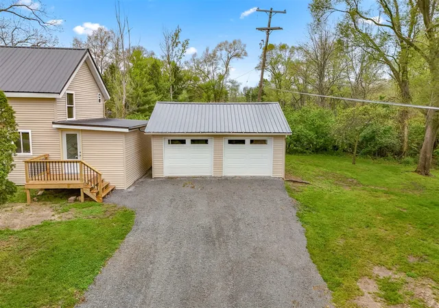 4th image of 68505 Sweet Lake Rd, Sturgis, MI 49091 | MLS# 70530542