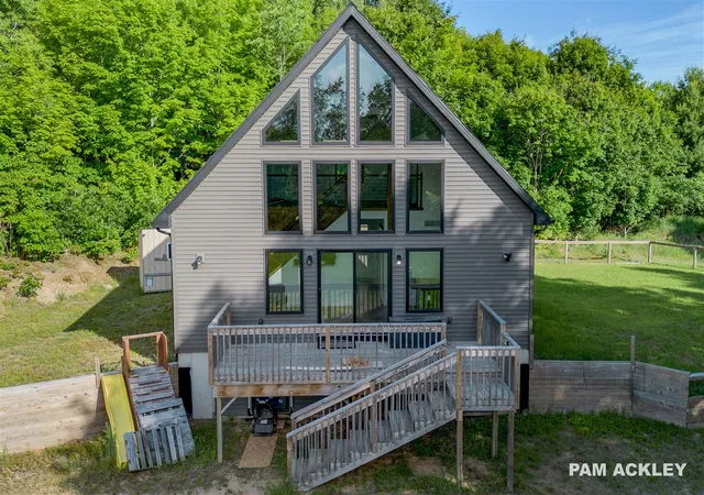 Homes for sale in New Era, MI | 3125 Meyers Ave, New Era, MI 49446 | MLS# 70542925