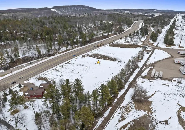 Homes for sale in Quinnesec, MI | Tbd Hwy Us 2 Hwy, Quinnesec, MI 49876 | MLS# 50203093