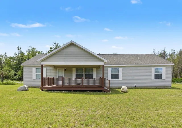 Homes for sale in Vanderbilt, MI | 433 Alexander Rd, Vanderbilt, MI 49795 | MLS# 80065352