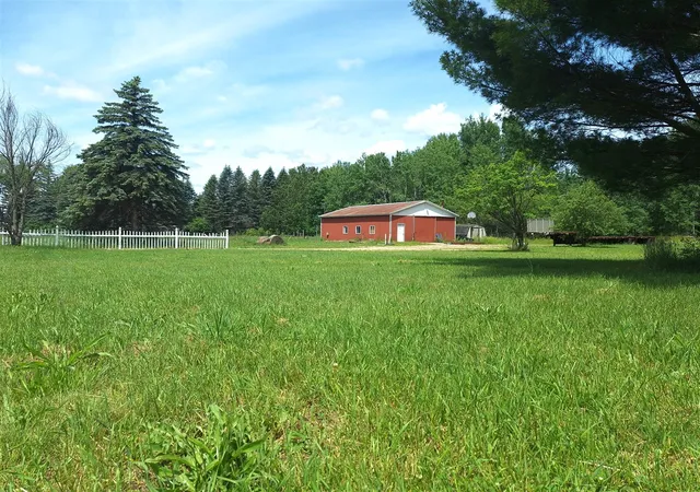5th image of 21024 Sylvan, Reed City, MI 49677 | MLS# 70540576