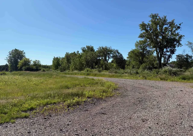 Photo 1 of Land for sale at Tbd S Lincoln Rd, Mount Pleasant, MI 48858 | MLS# 80069956 | Listing updated on 2026-06-26