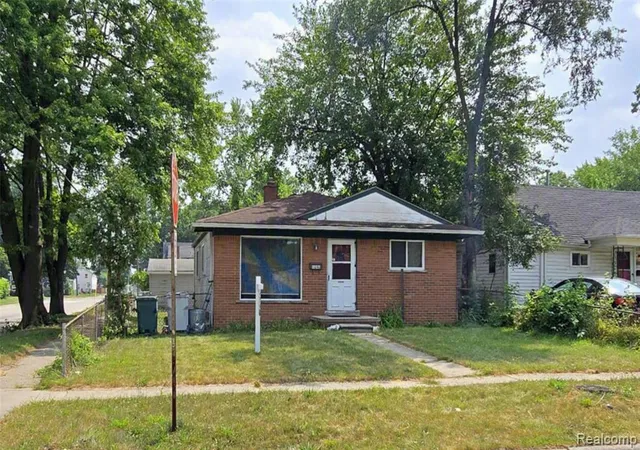 Photo 14 of Single family home for sale at 1040 E Bernhard Ave, Hazel Park, MI 48030 | MLS# 61012868 | Listing updated on 2026-07-21