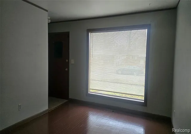Photo 3 of Single family home for sale at 1040 E Bernhard Ave, Hazel Park, MI 48030 | MLS# 61012868 | Listing updated on 2026-07-21