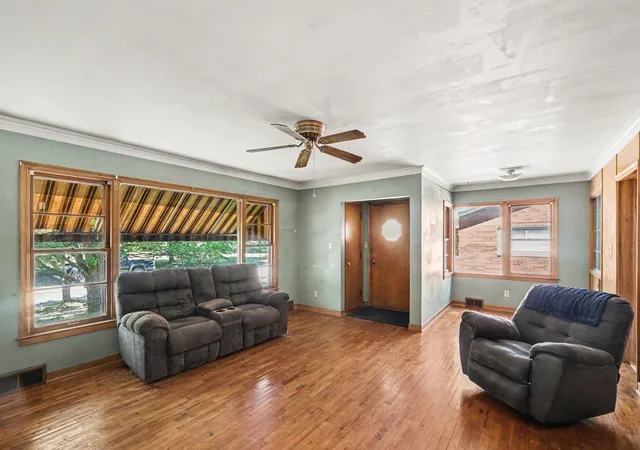 Photo 3 of Sale Pending at 706 Loessel Ct, Bay City, MI 48706 | MLS# 50219318 | Listing updated on 2026-08-24