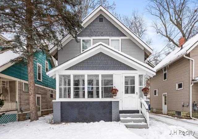 Photo 1 of Sale Pending at 1320 Tamarack Ave, Grand Rapids, MI 49504 | MLS# 70507740 | Listing updated on 2025-12-10