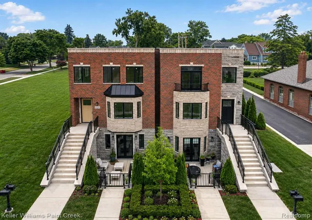 1st image of 1221 N Main St, Rochester, MI 48307 1119 | MLS# 61023926