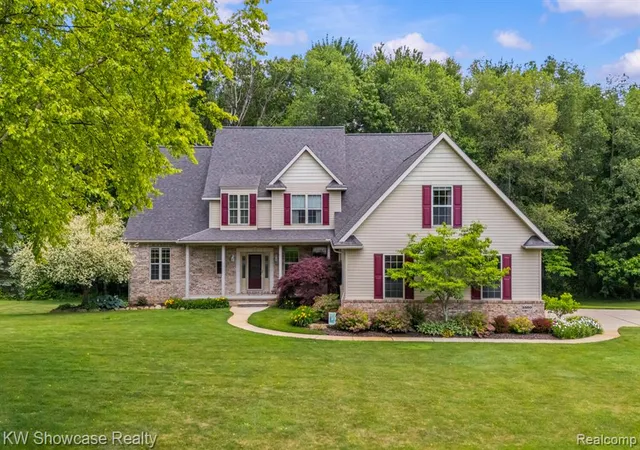 Homes for sale in Davisburg, MI | 5580 Birch Ln, Davisburg, MI 48350 | MLS# 61003238