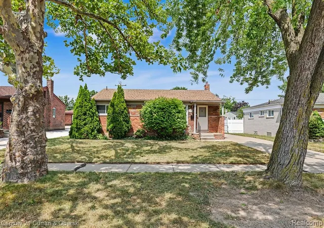 Photo 1 of Single family home for sale at 31512 Joy Rd, Livonia, MI 48150 3836 | MLS# 61023697 | Listing updated on 2026-08-29