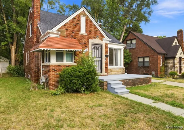 Photo 3 of Single family home for sale at 16886 Ilene St, Detroit, MI 48221 2816 | MLS# 61023993 | Listing updated on 2026-09-15