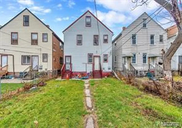 21st image of 9506 Charest St, Hamtramck, MI 48212 | MLS# 61009079