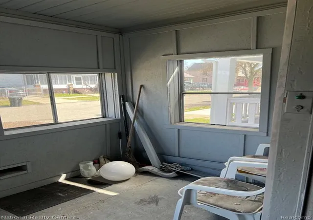 4th image of 5181 Holcomb St, Detroit, MI 48213 | MLS# 60387048