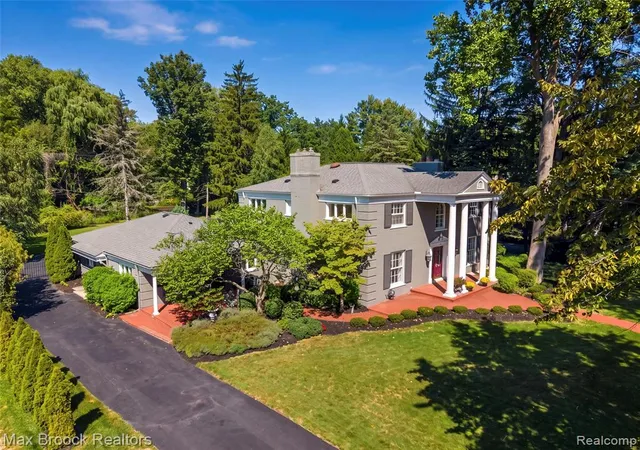 Photo 1 of Sale Pending at 700 Arlington St, Birmingham, MI 48009 1667 | MLS# 61025599 | Listing updated on 2026-09-01