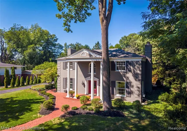 Photo 40 of Sale Pending at 700 Arlington St, Birmingham, MI 48009 1667 | MLS# 61025599 | Listing updated on 2026-09-01