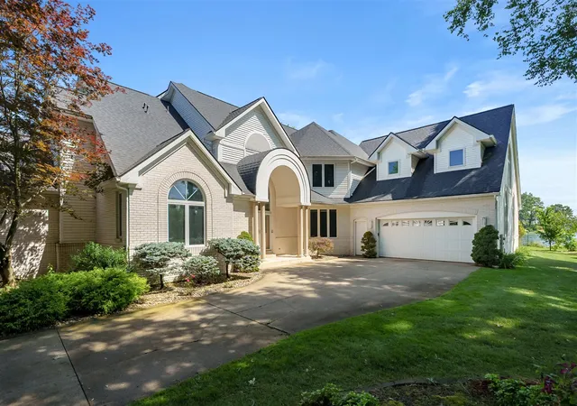 1st image of 711 Windamere Blvd, Battle Creek, MI 49015 | MLS# 70478592
