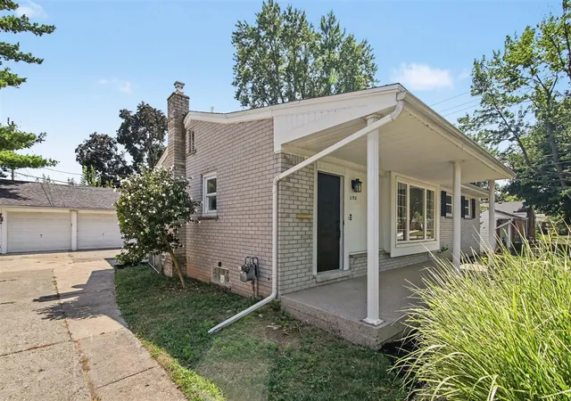 Photo 3 of Sale Pending at 1193 Coleman St, Ypsilanti, MI 48198 | MLS# 70550724 | Listing updated on 2026-09-05