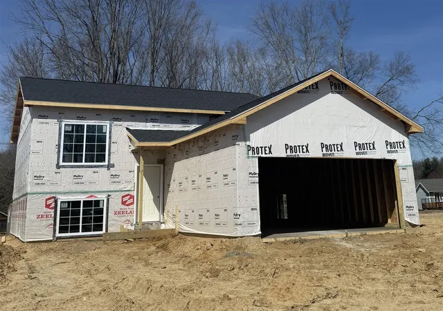 2nd image of 909 Valley View Ct, Marshall, MI 49068 | MLS# 70521971