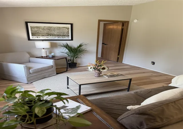 Photo 4 of Single family home for sale at 221 S Madison St, Adrian, MI 49221 | MLS# 70548877 | Listing updated on 2026-08-05