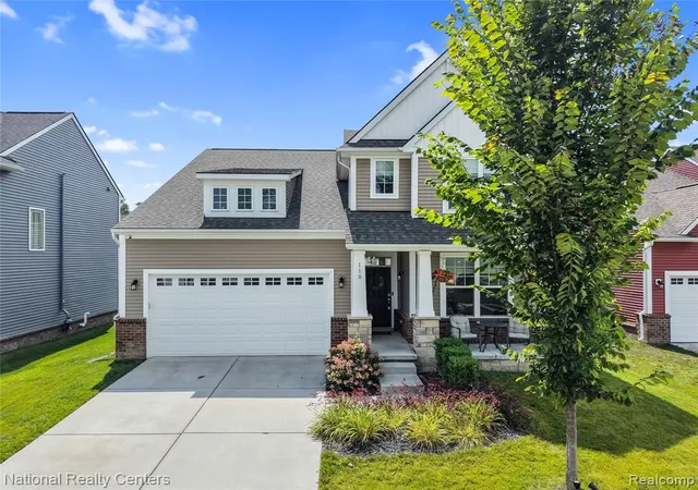 Photo 3 of Sale Pending at 110 Wainwright, Novi, MI 48377 2704 | MLS# 61023289 | Listing updated on 2026-08-25