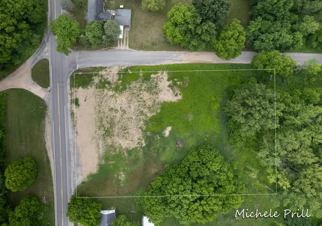 3rd image of 5819 Thornapple Lake Rd, Nashville, MI 49073 | MLS# 70542441